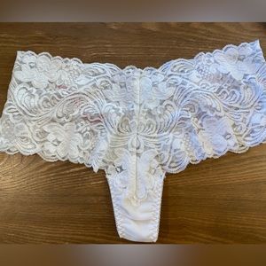 Fredrick’s of Hollywood White Lace Embroidered Thong